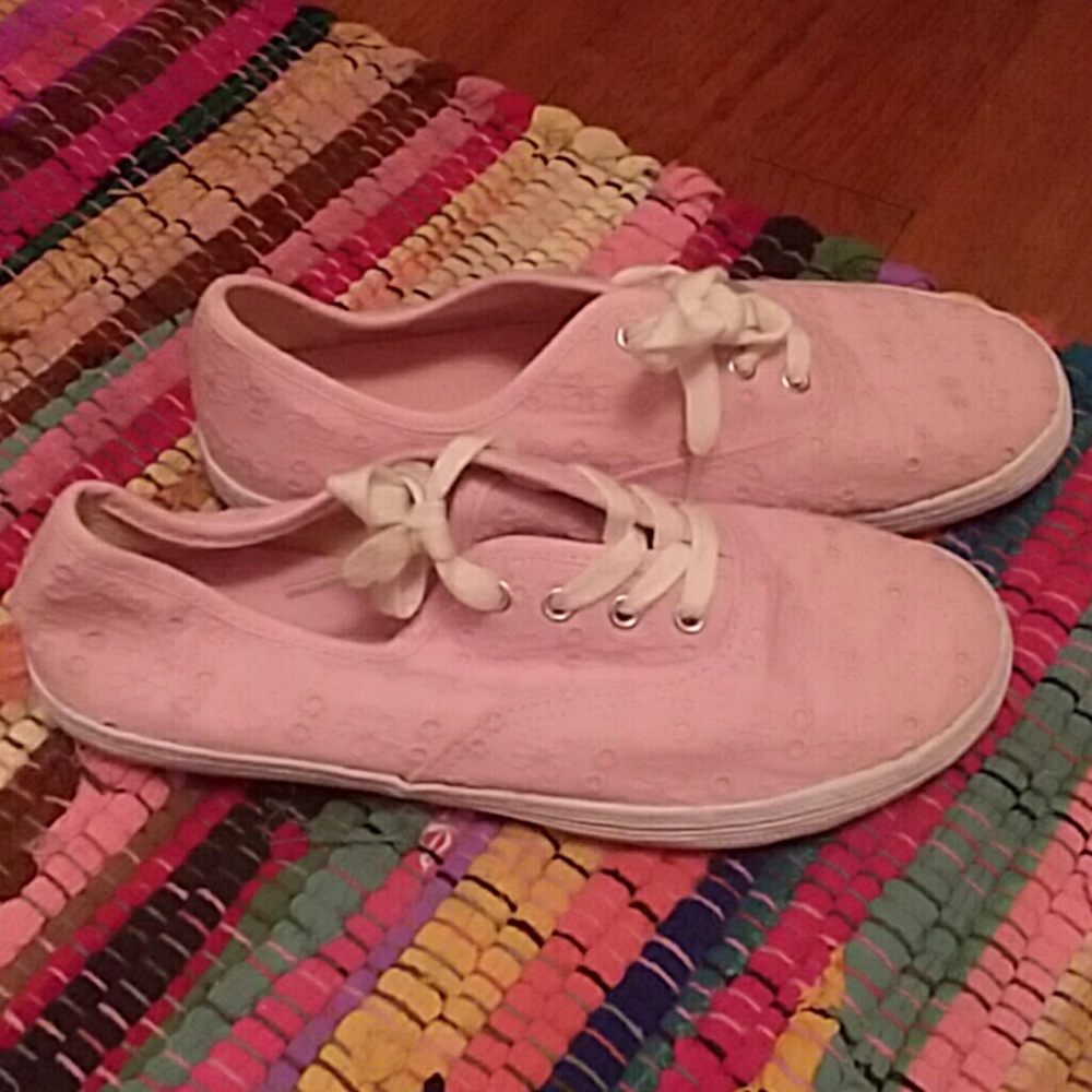 American Eagle shoes
